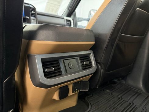 Used 2024 Ford F250 XLT image 18
