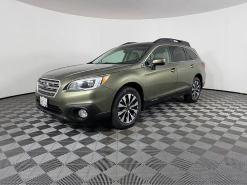 Used 2015 Subaru Outback 2.5i Limited image 7