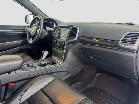 Used 2018 Jeep Grand Cherokee Trailhawk w/ Trailhawk Luxury Group image 26