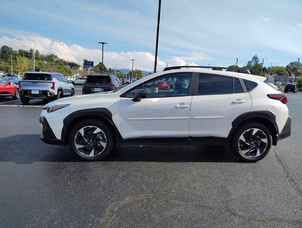 Certified 2024 Subaru Crosstrek 2.5i Limited AWD/4WD image 3