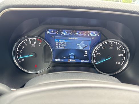 Used 2022 Ford F150 XLT w/ Equipment Group 302A High AWD/4WD image 14