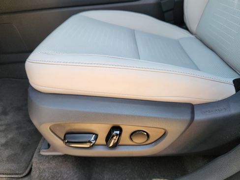 New 2026 Lexus TX 350 AWD image 17