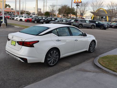 Used 2024 Nissan Altima 2.5 SL image 9