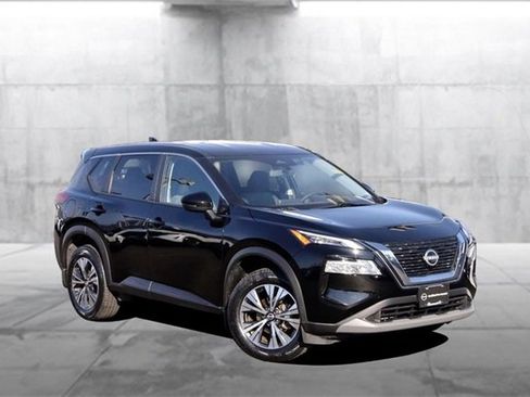 Certified 2023 Nissan Rogue SV image 2