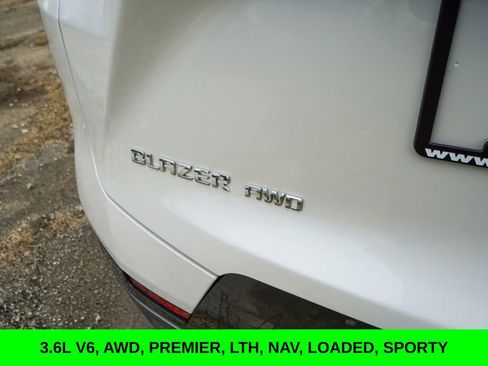 Used 2022 Chevrolet Blazer Premier w/ Enhanced Convenience Package image 10