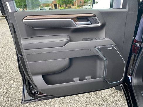 New 2026 Chevrolet Silverado 1500 RST w/ Convenience Package II AWD/4WD image 8