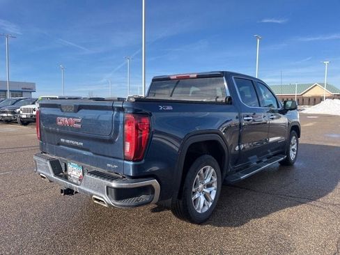 Certified 2021 GMC Sierra 1500 SLT image 3