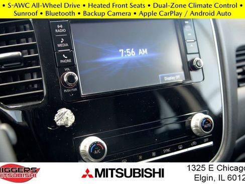 Used 2020 Mitsubishi Outlander SE image 19