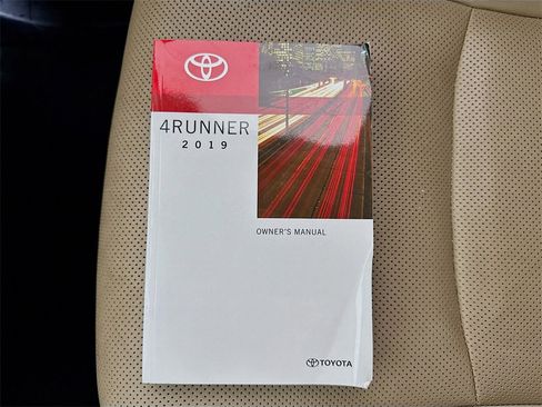Used 2019 Toyota 4Runner Limited image 41