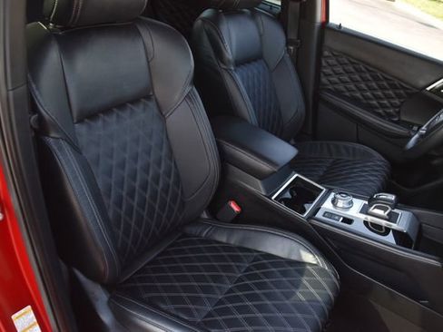 Used 2023 Mitsubishi Outlander AWD image 30