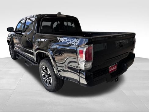 Used 2023 Toyota Tacoma TRD Sport w/ TRD Premium Sport Package image 4