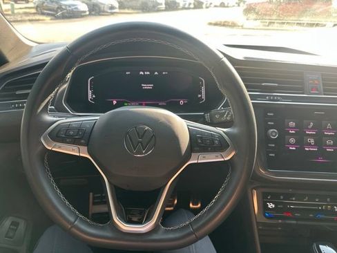 Used 2023 Volkswagen Tiguan SEL R-Line AWD/4WD image 10