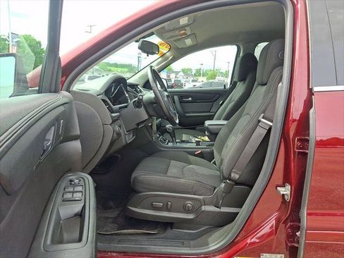 Used 2016 Chevrolet Traverse LT AWD/4WD image 16