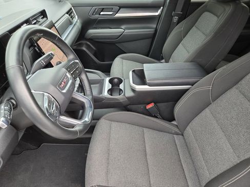 Used 2026 GMC Terrain Elevation AWD/4WD image 8