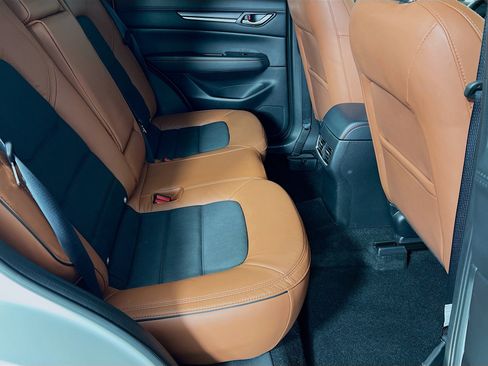 Used 2025 MAZDA CX-5 Carbon Edition image 24