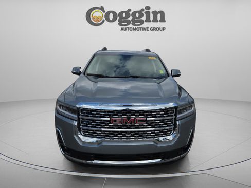 Used 2023 GMC Acadia Denali w/ Denali Ultimate Package FWD image 8
