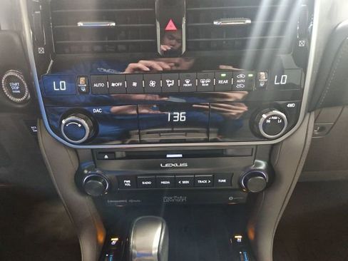 Used 2022 Lexus GX 460 Premium image 15