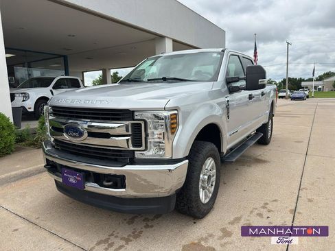 Used 2019 Ford F250 XLT AWD/4WD image 1