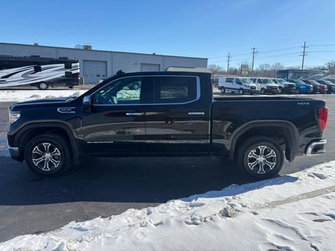 Used 2025 GMC Sierra 1500 SLT image 6