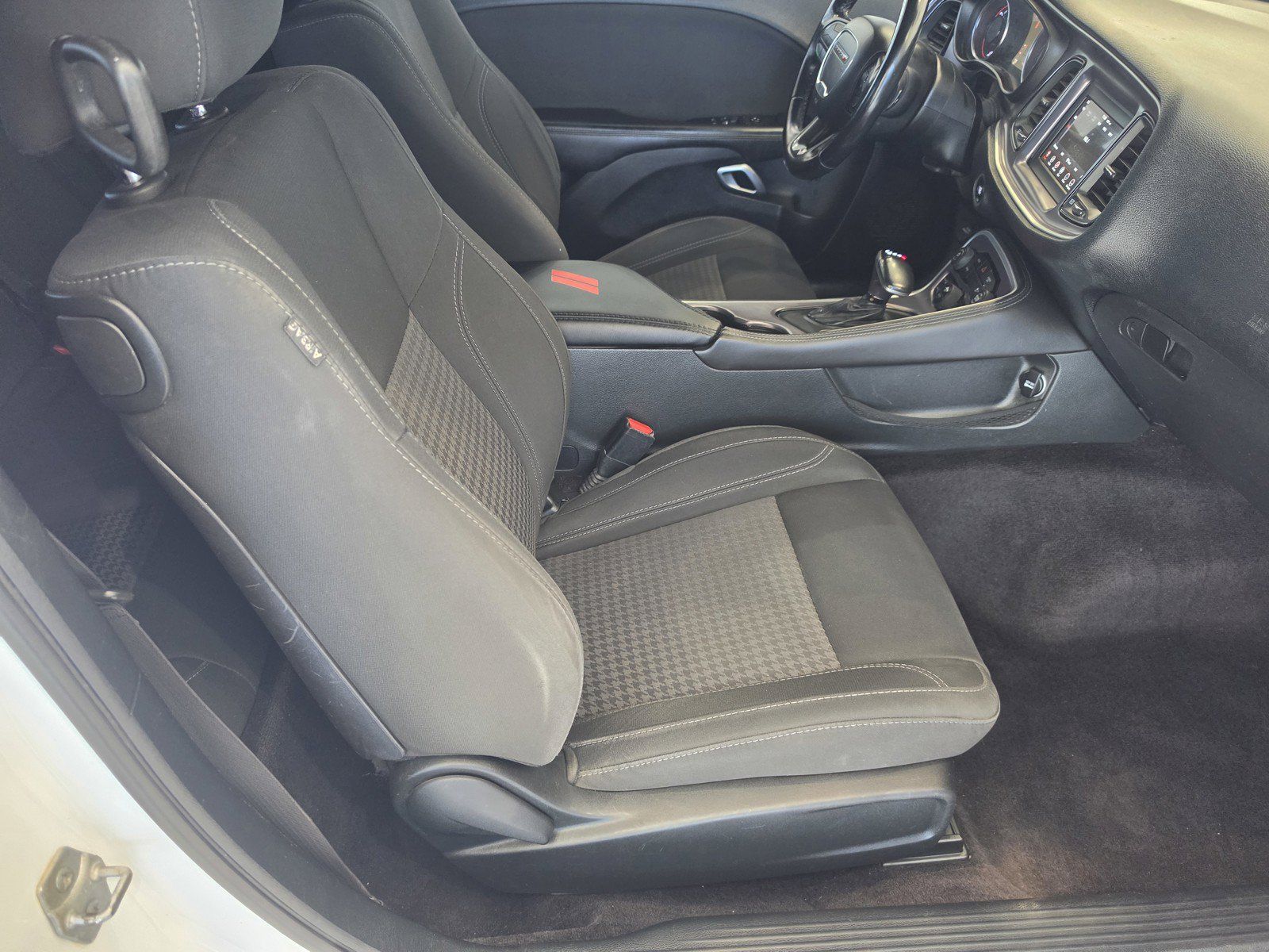Used 2019 Dodge Challenger SXT AWD/4WD image 21