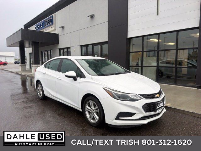Used 2018 Chevrolet Cruze LT w/ LT Fleet Convenience Package FWD image 1