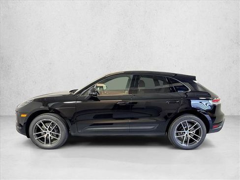 Used 2026 Porsche Macan AWD/4WD image 2