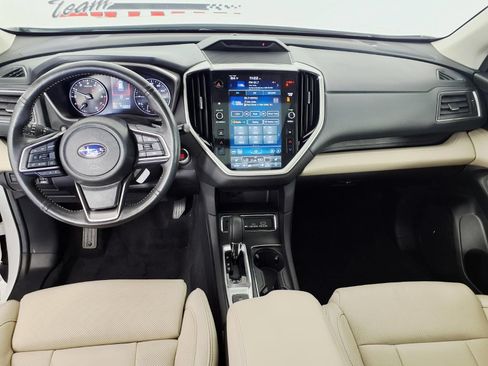 Used 2024 Subaru Ascent Limited w/ Technology Package AWD/4WD image 10