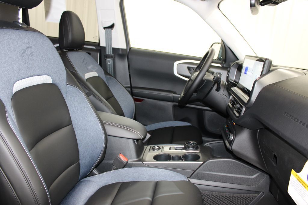 New 2026 Ford Bronco Sport Outer Banks AWD/4WD image 30