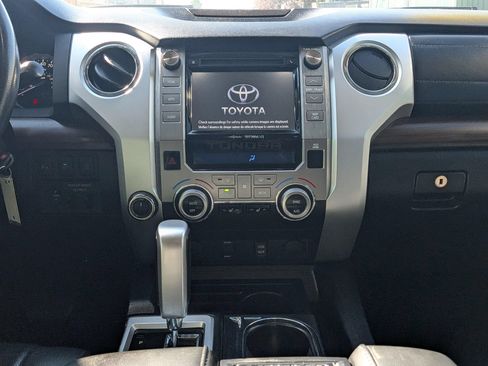 Used 2018 Toyota Tundra Limited AWD/4WD image 11