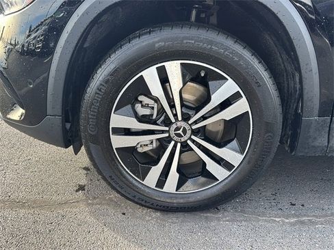 Certified 2025 Mercedes-Benz GLA 250 4MATIC image 9