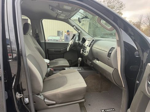 Used 2015 Nissan Xterra S w/ Value Package image 15