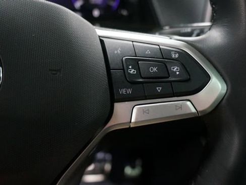 Certified 2025 Volkswagen Atlas Cross Sport SEL Premium R-Line image 28