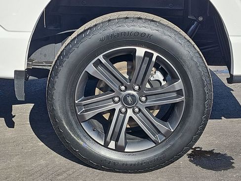 Used 2022 Ford F150 Lariat w/ Equipment Group 502A High image 38