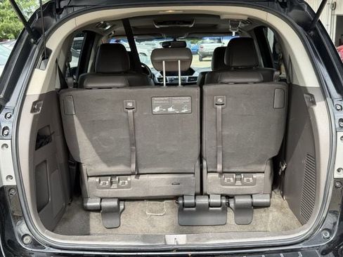 Used 2011 Honda Odyssey Touring image 34