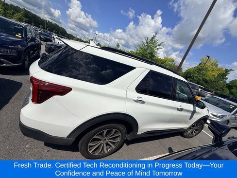 Used 2020 Ford Explorer ST w/ Premium Technology Package AWD/4WD image 5