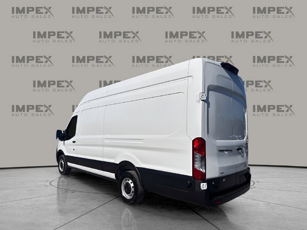 Used 2026 Ford Transit 250 148 High Roof Extended RWD image 3