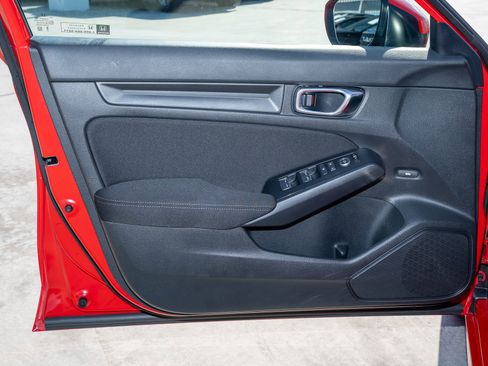Certified 2025 Honda Civic LX image 15