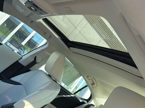 Used 2022 Lexus ES 350 w/ Premium Package FWD image 32