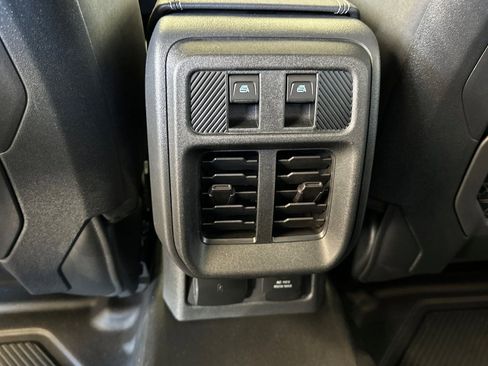 New 2025 Ford Bronco Badlands w/ Sasquatch Package image 14