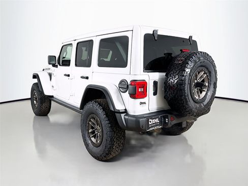 New 2025 Jeep Wrangler Unlimited Rubicon 392 image 5