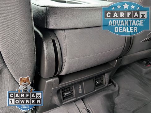 Used 2024 Chevrolet Silverado 1500 Custom RWD image 18