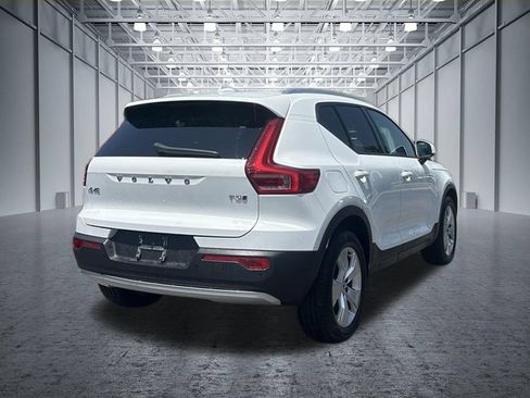 Used 2019 Volvo XC40 T5 Momentum AWD/4WD image 22