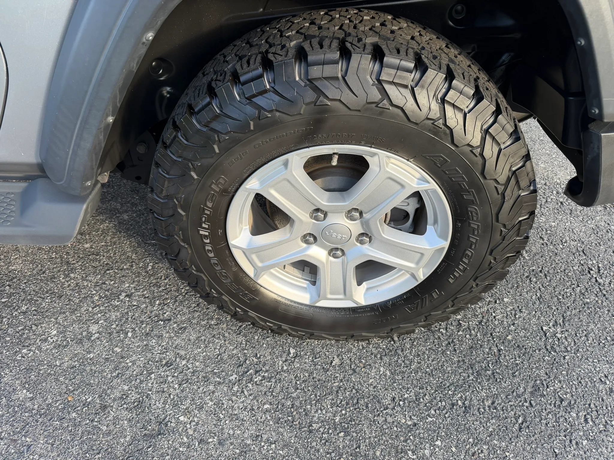 Used 2019 Jeep Wrangler Sport AWD/4WD image 46
