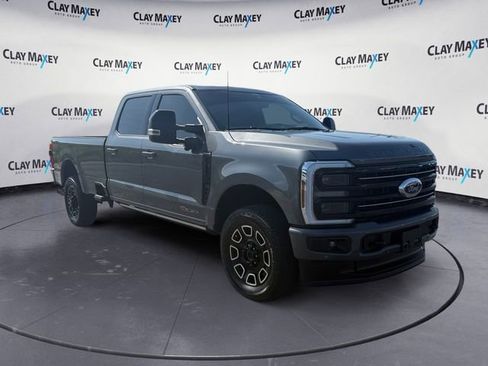 Used 2025 Ford F350 Platinum AWD/4WD image 7