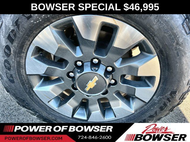 Used 2024 Chevrolet Silverado 2500 Custom w/ Custom Value Package AWD/4WD image 10