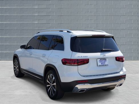 Used 2023 Mercedes-Benz GLB 250 image 3