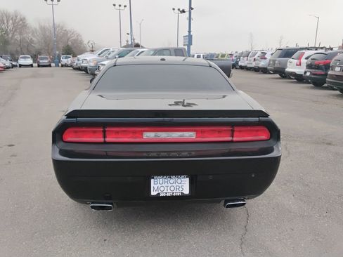 Used 2014 Dodge Challenger R/T image 6