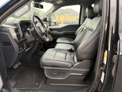 Used 2023 Ford F350 Lariat w/ FX4 Off-Road Package AWD/4WD image 25