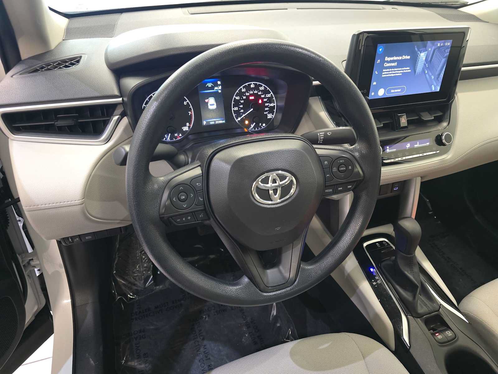 Certified 2024 Toyota Corolla Cross L AWD/4WD image 2
