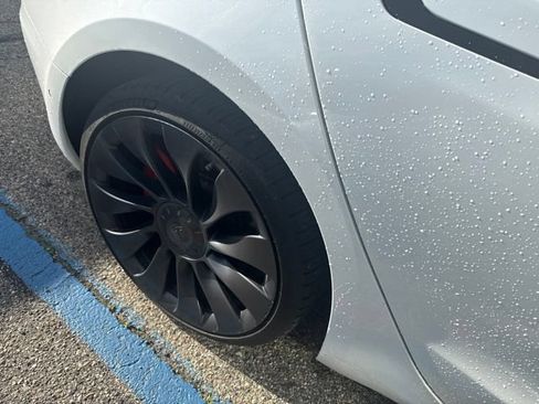 Used 2021 Tesla Model 3 Performance AWD/4WD image 4